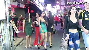 Thajská krása a sexuální turistika v jednom balíčku