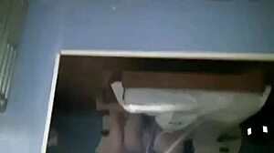 Iransk sexdocka anländer i HD-video