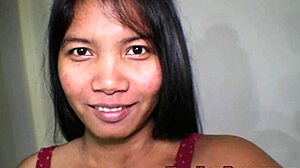 هيذر، المراهقة التايلاندية، تمارس الجنس الشرجي العميق وتبتلع السائل المنوي في فيديو عالي الجودة