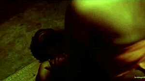 Indiai háziasszony megcsalja Bengáli rövidfilmjét forró szexjelenettel
