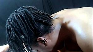 Kats playhouse: Ebony babe itkee aikana rotujenvälinen takaapäin ja reverse riding